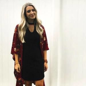 Meet your Posher, Karla